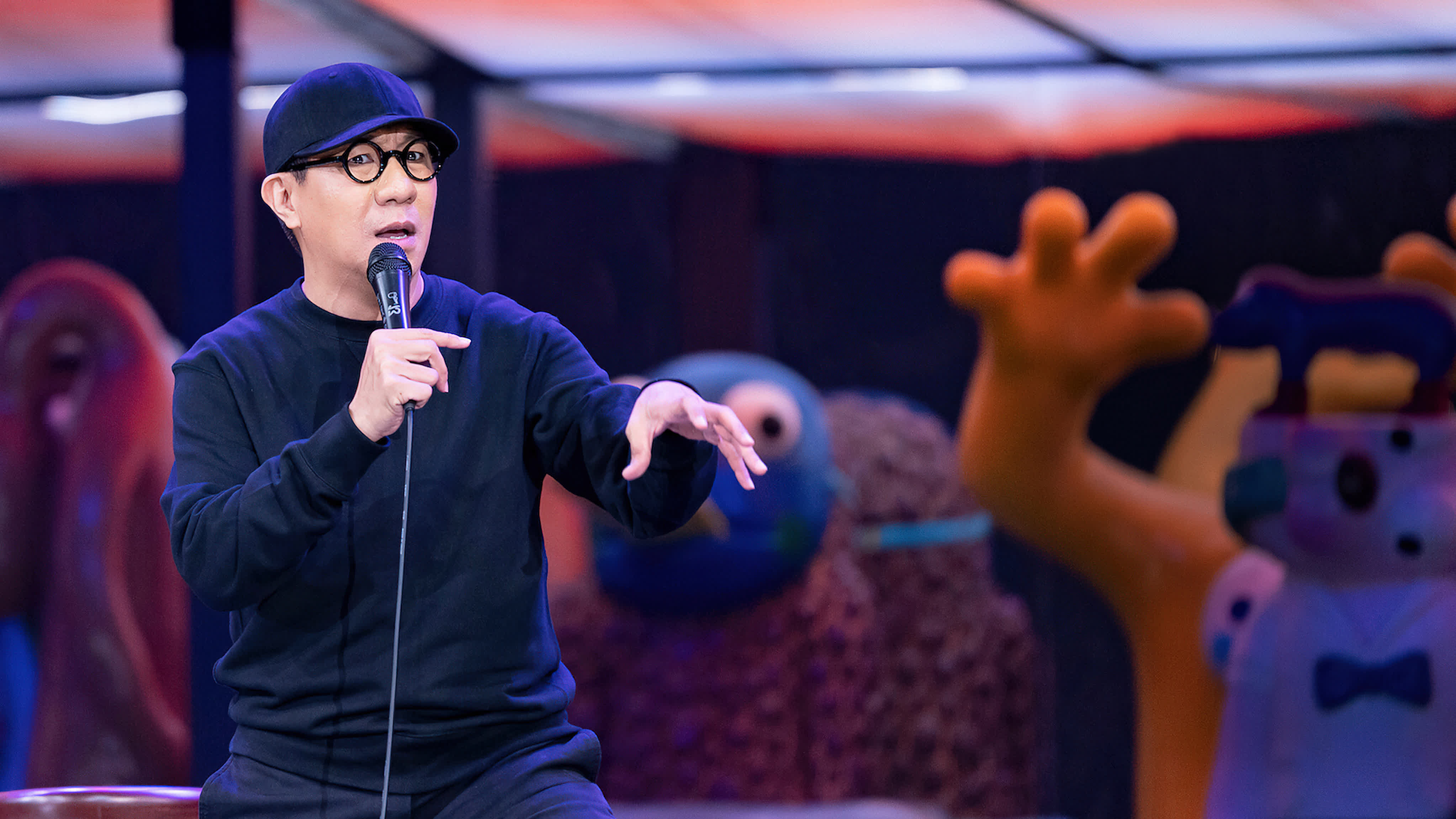 DEAW#13 Udom Taephanich Stand Up Comedy Show (2022) - เดี่ยว 13 (2022)