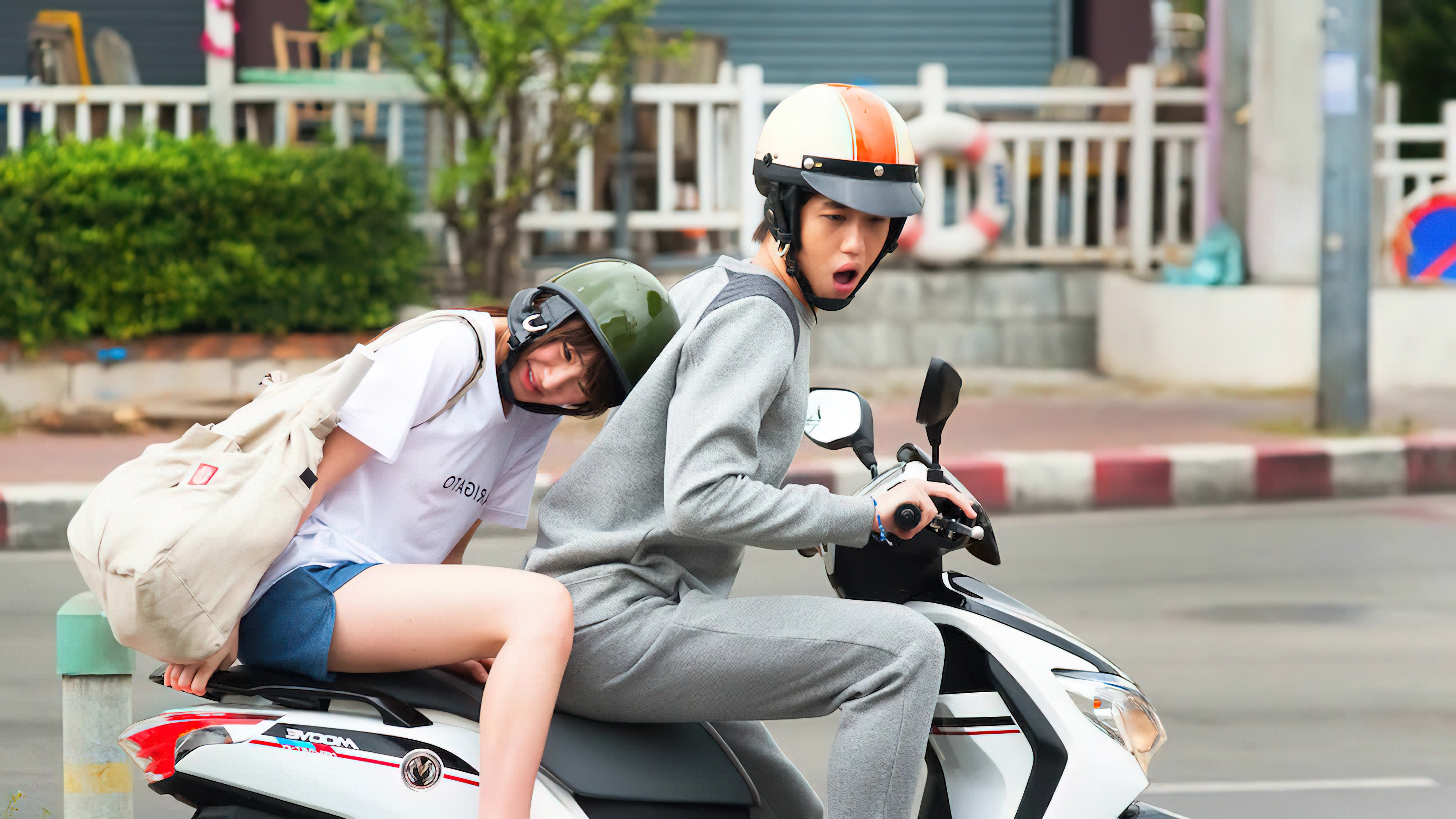 เมย์ไหน ไฟแรงเฟร่อ (2015)  - เมย์ไหน ไฟแรงเฟร่อ (2015)