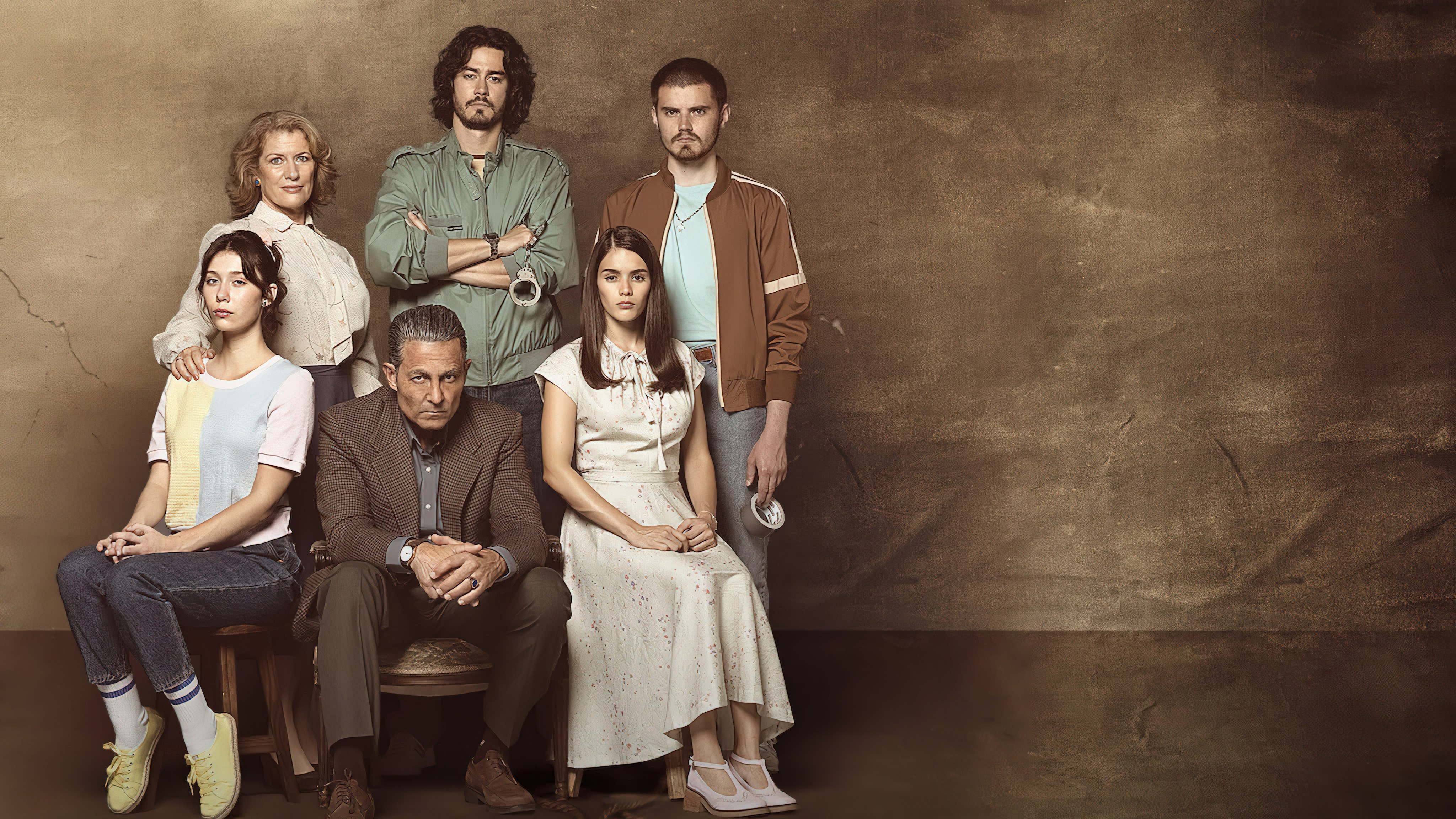 The Secret of the Greco Family Season 1 (2022) - A Friend of the Family Season 1 (2022) ธุรกิจลับตระกูลโหด