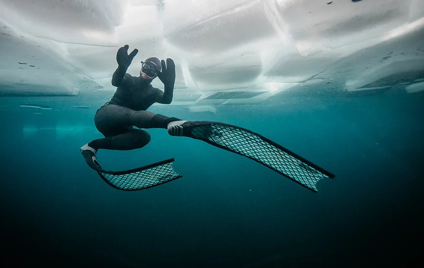 Hold Your Breath The Ice Dive (2022) - Hold Your Breath The Ice Dive (2022) กลั้นหายใจใต้น้ำแข็ง