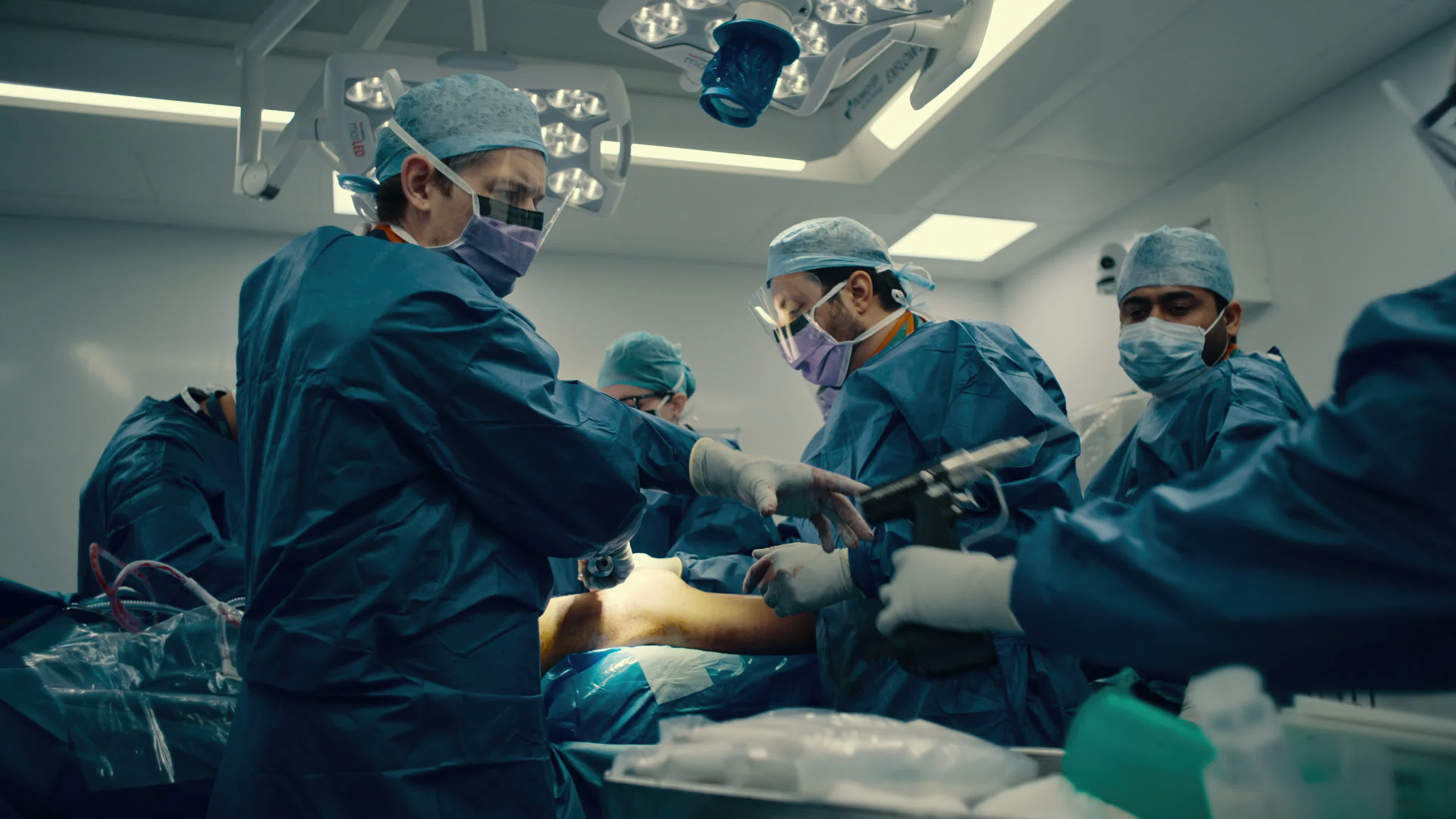 Critical Between Life and Death Season 1 (2025) วิกฤติ เป็นหรือตาย