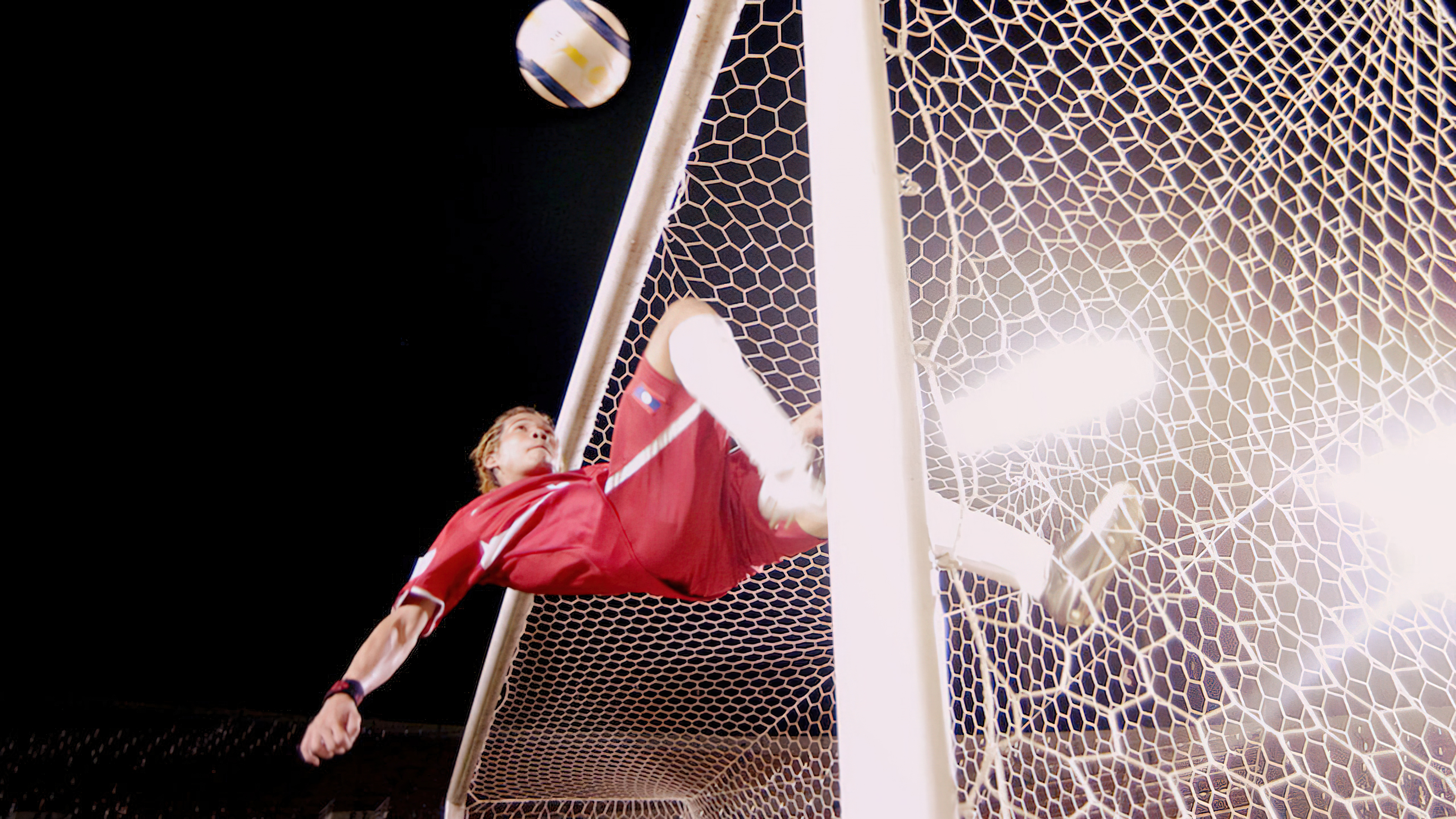 Lucky Loser (2006) หมากเตะรีเทิร์นส - หมากเตะรีเทิร์นส (2006)