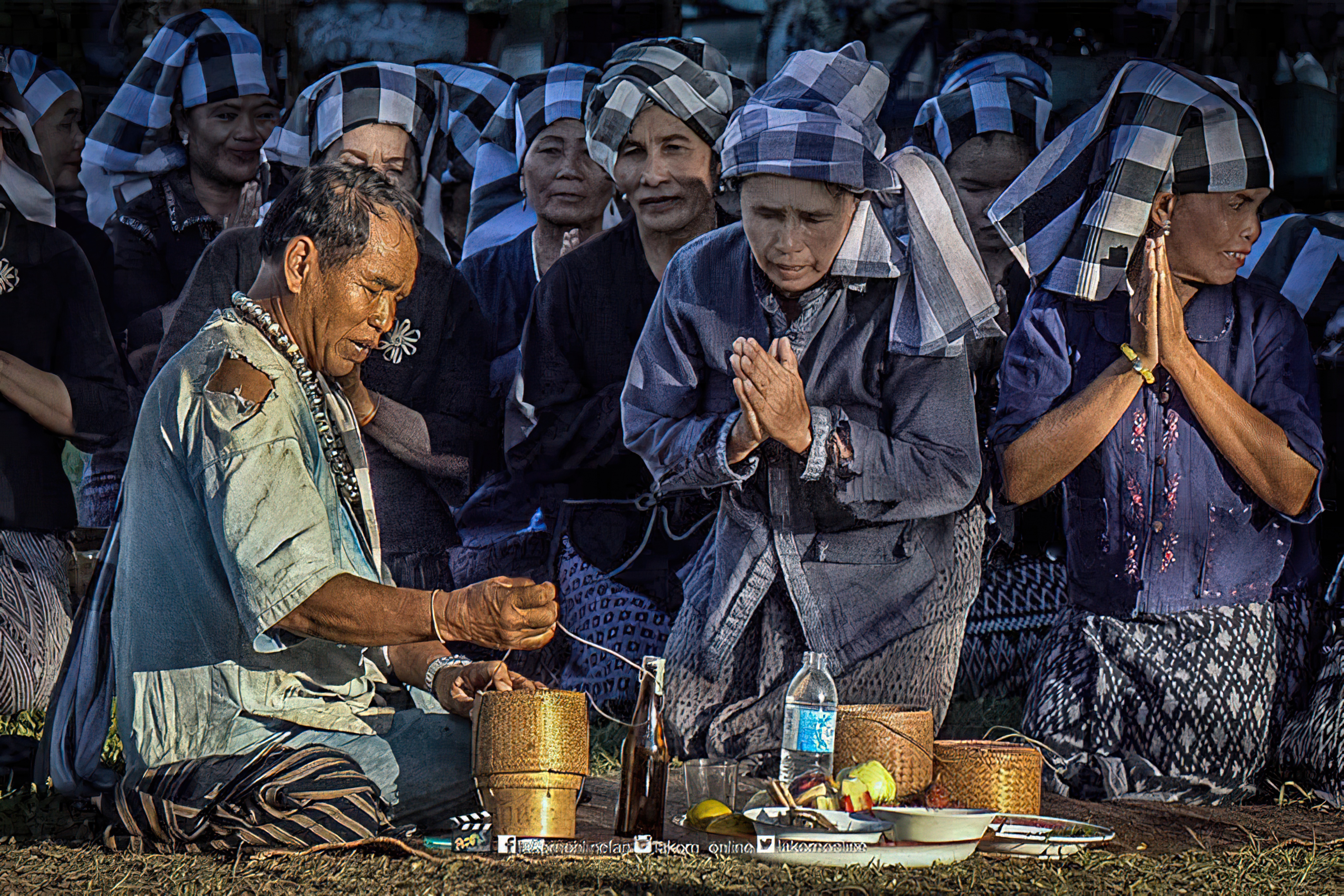 ส่อง ส่ง ผี (2018)  - ส่อง ส่ง ผี (2018)