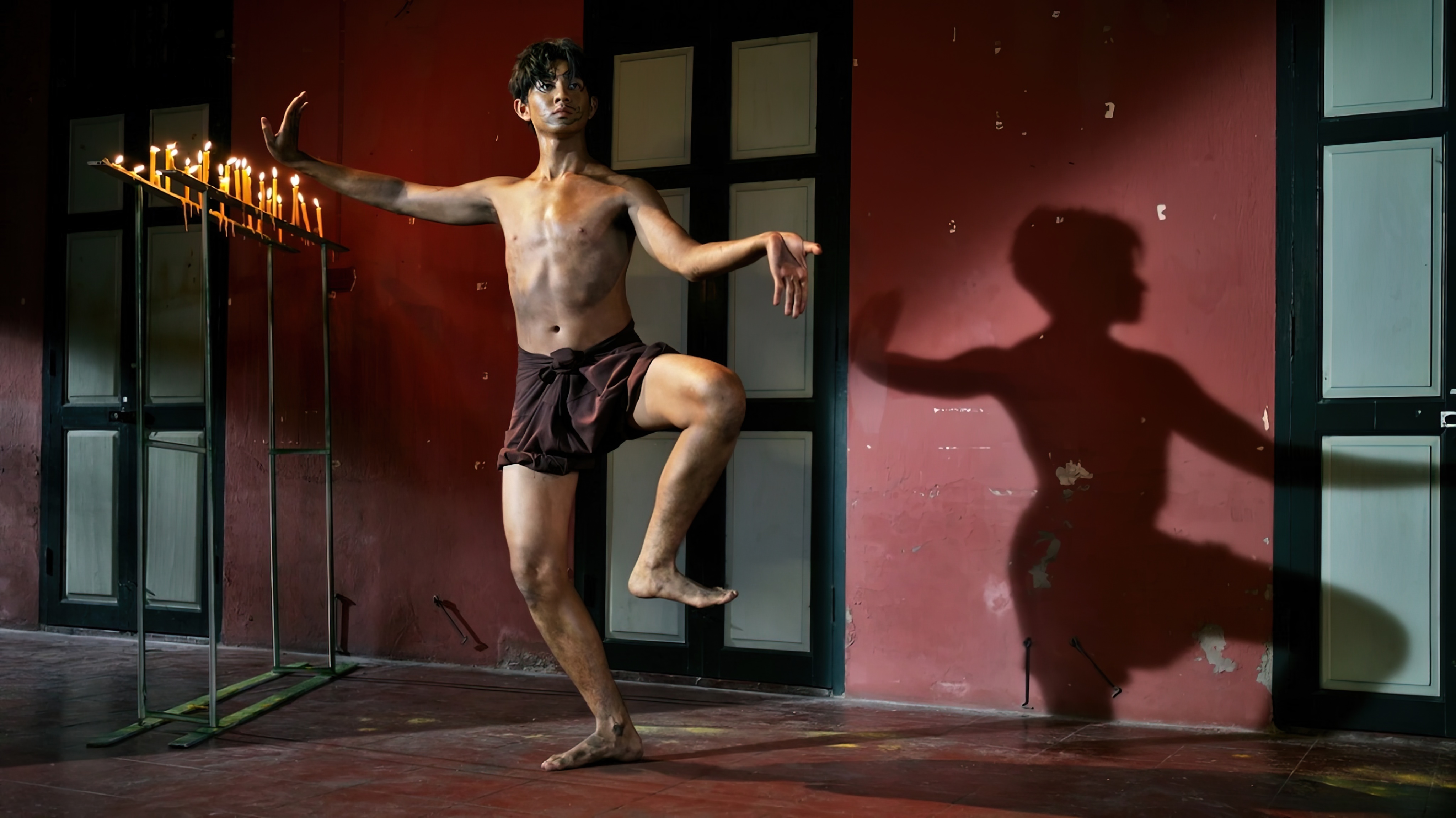 คนโขน -  คนโขน