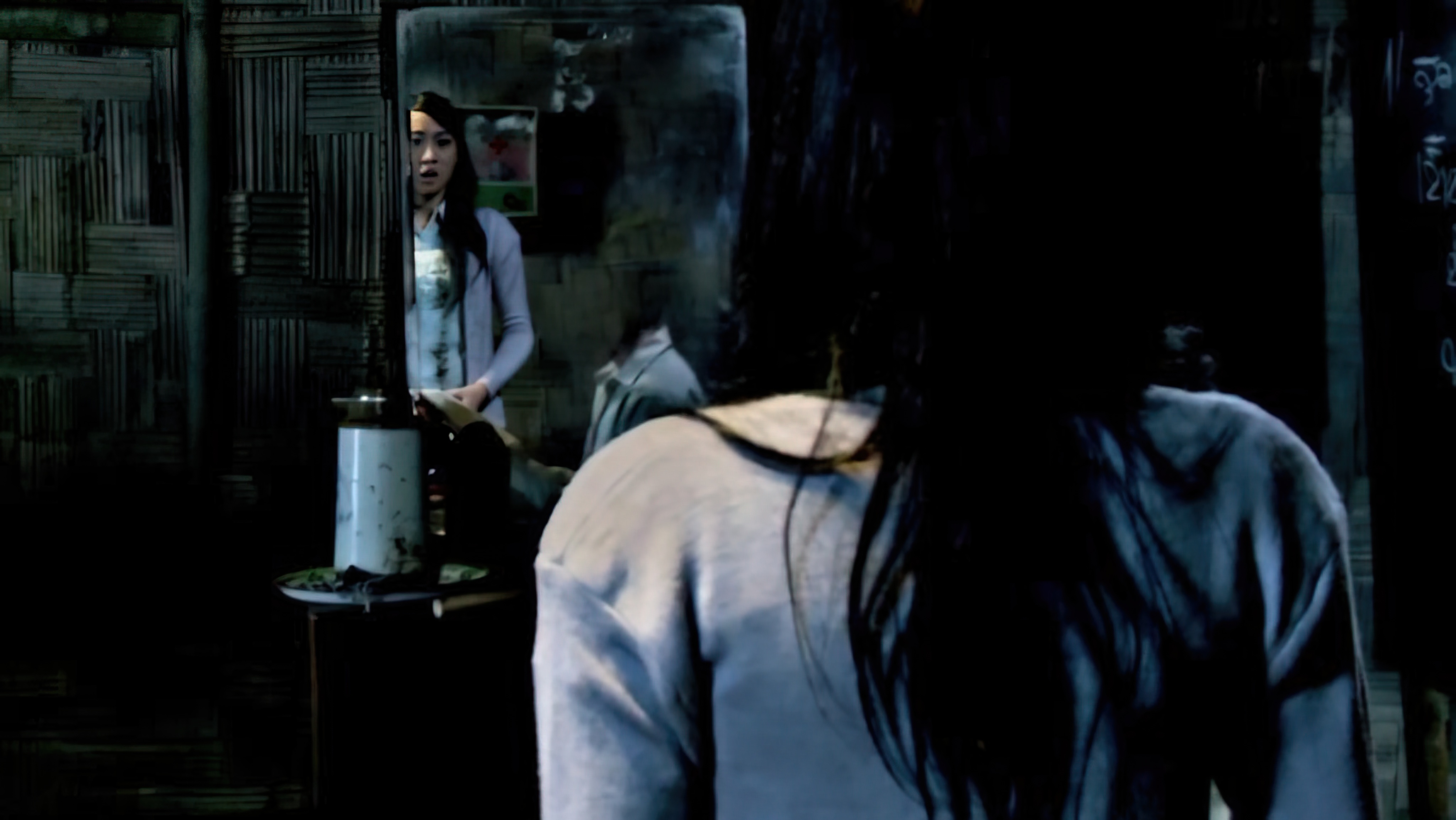 Red Scarf ผ้าพันคอแดง - ผ้าพันคอแดง