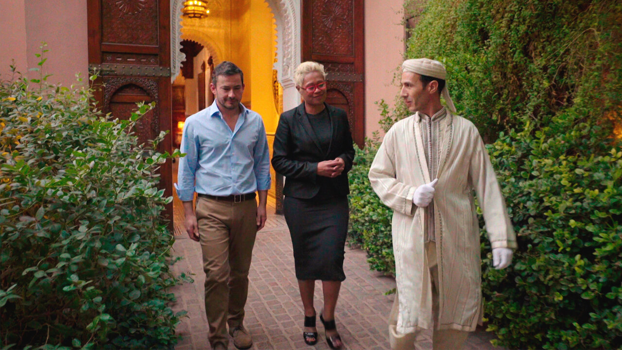 Amazing Hotels Life Beyond the Lobby Season 1 (2017) -n- - Amazing Hotels Season 1 (2017) มหัศจรรย์โรงแรมหรู