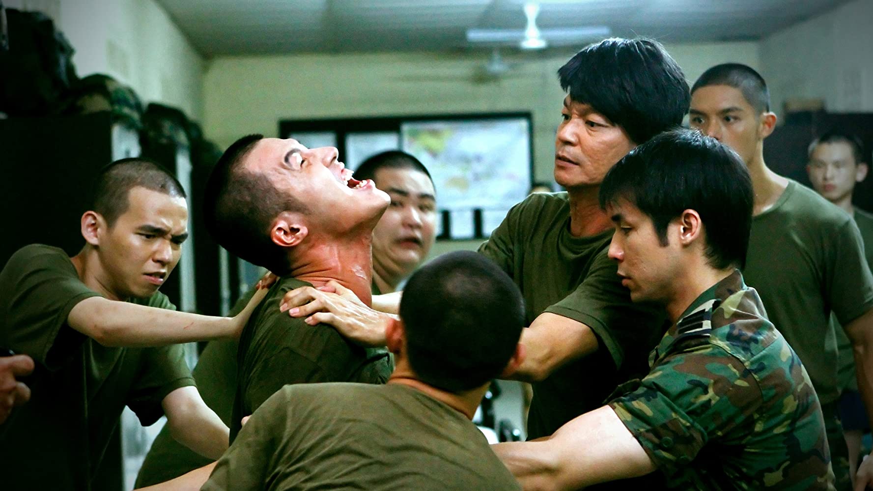 23:59 (2011) - 23:59 (2011)