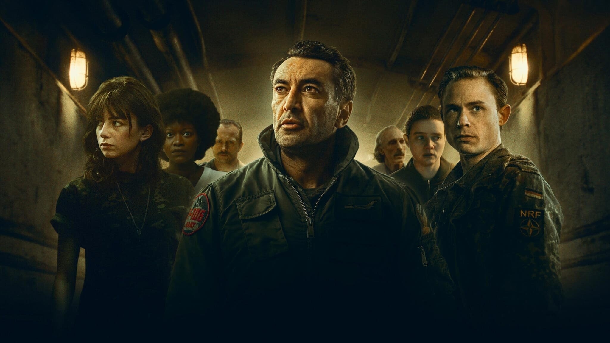 Into the Night Season 1 (2020) - Into the Night Season 1 (2020)