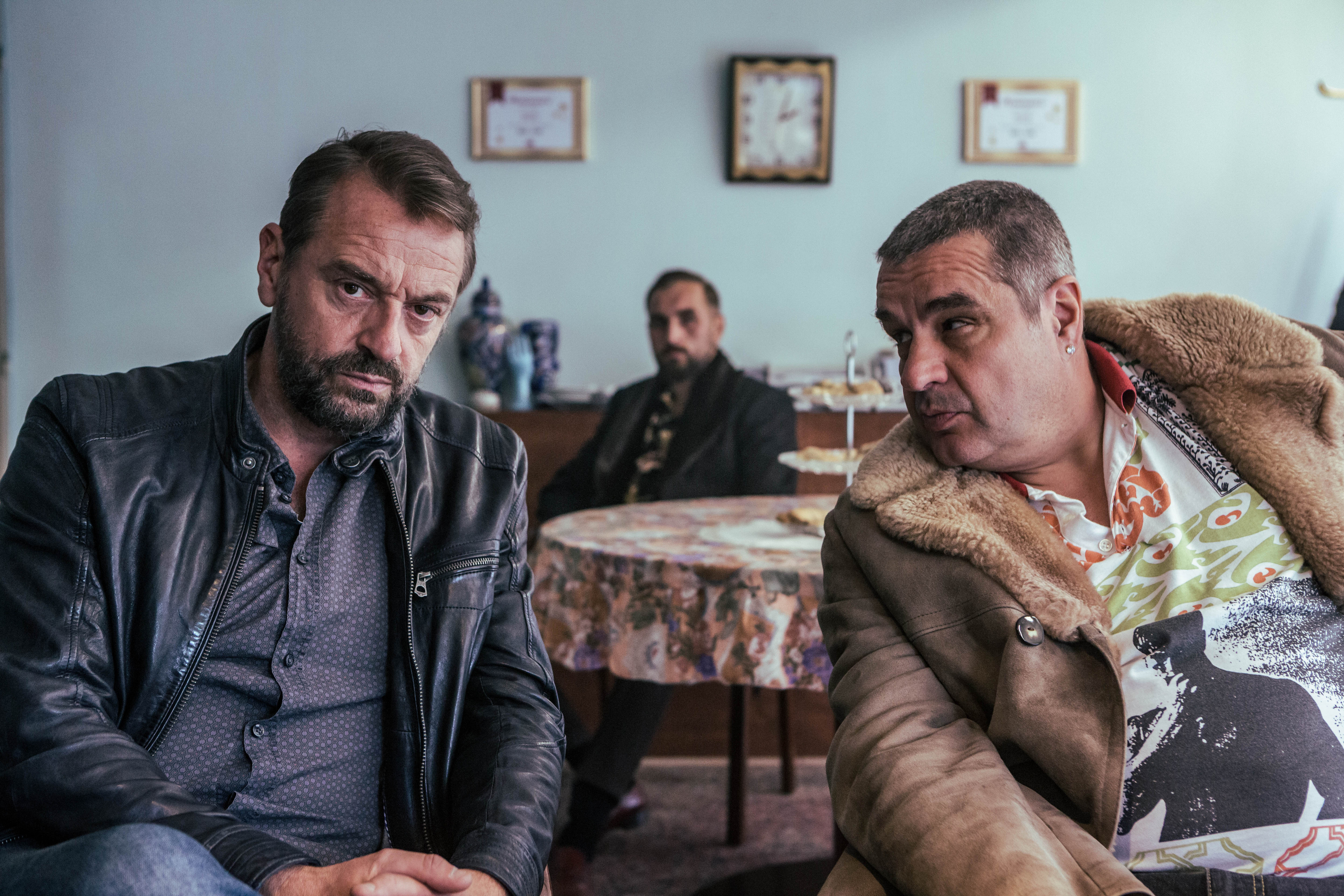 Undercover Season 1 (2019) - Undercover Season 1 (2019) ปฏิบัติการซ้อนเงา