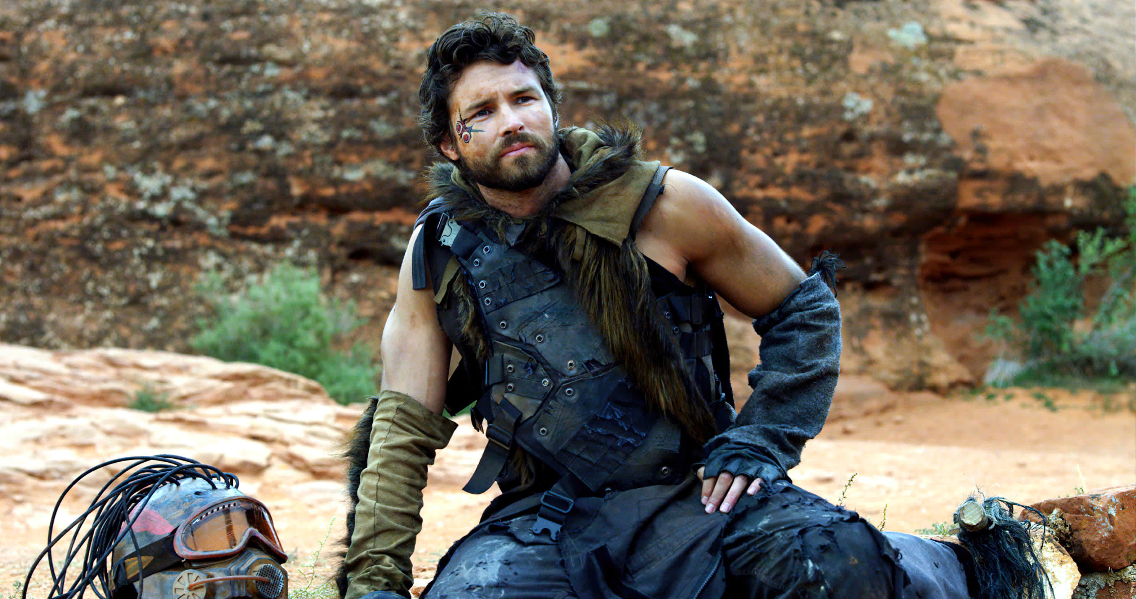 Survivor (2014)  - Survivor (2014)  ผจญภัยล้างพันธุ์ดาวเถื่อน